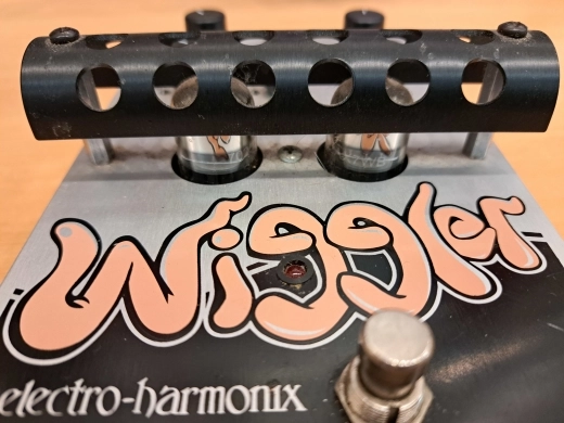 Electro-Harmonix Wiggler 3